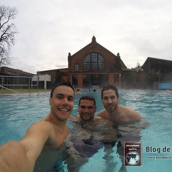 Bañito relajante en Bäderland Kaifu-Bad antes de coger el avión de vuelta.